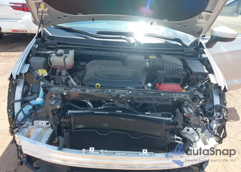 2023 Chrysler Voyager Lx z USA, uszkodzony, nr VIN 2C4RC1CG7PR606912